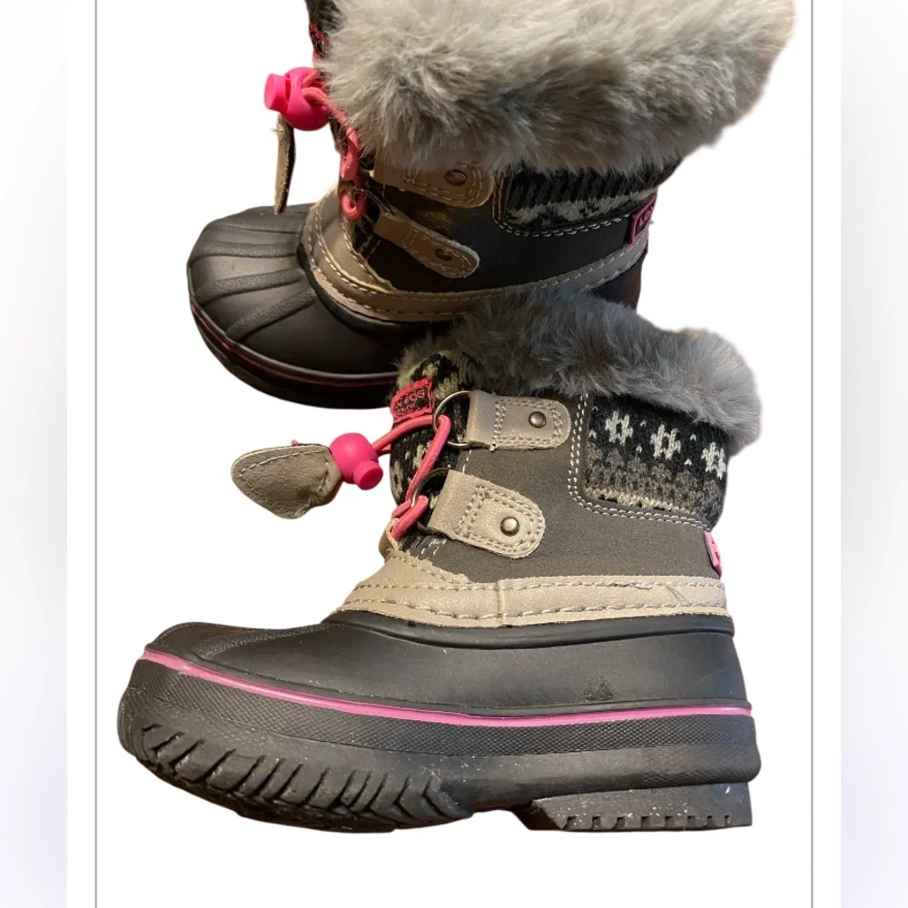 London fog collection  toddler size 5‎  Stylish Winter snow Boots with Fur Trim